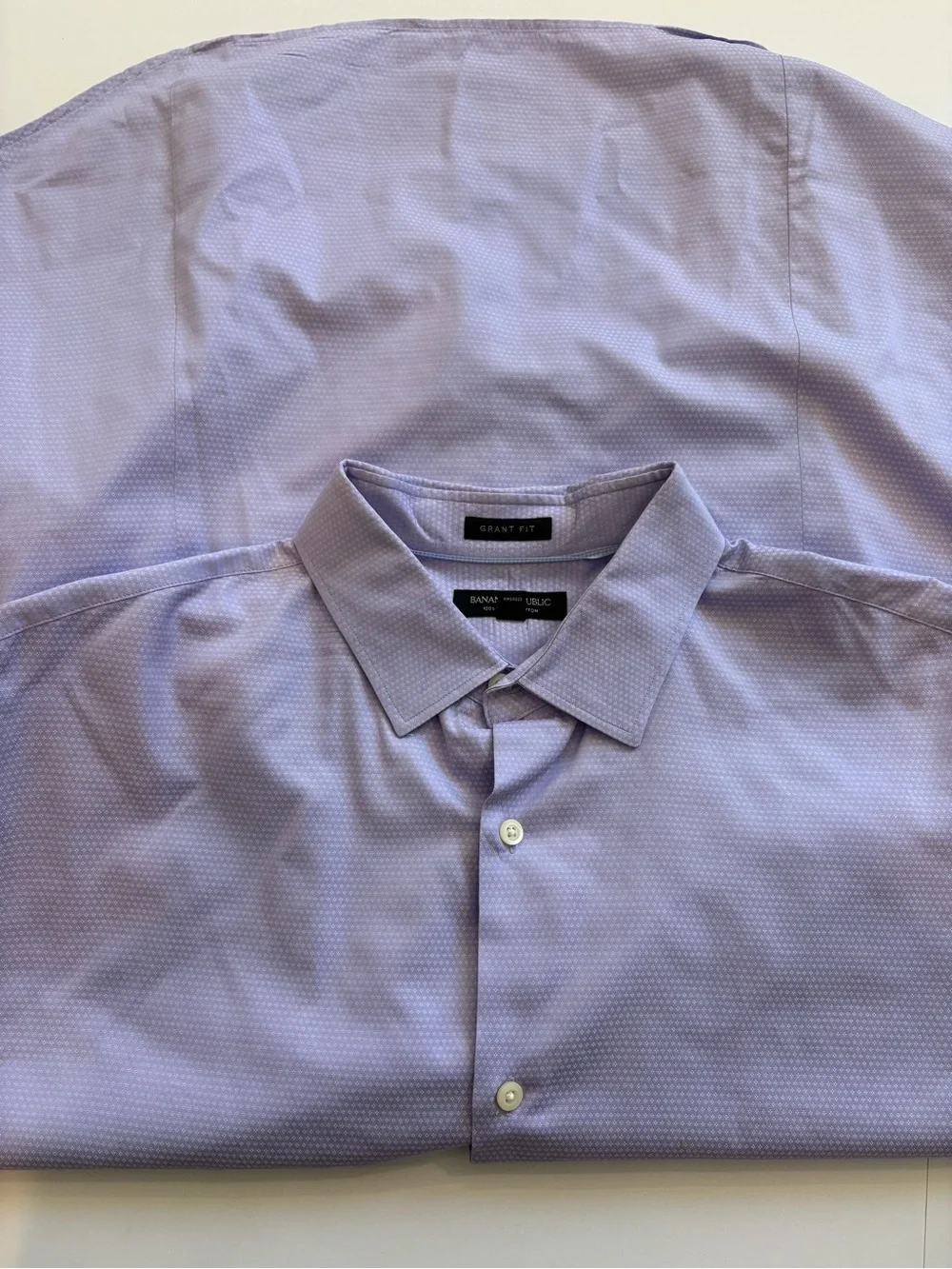 Banana Republic Grant Fit Men’s Light Lavender Button Down Shirt XL